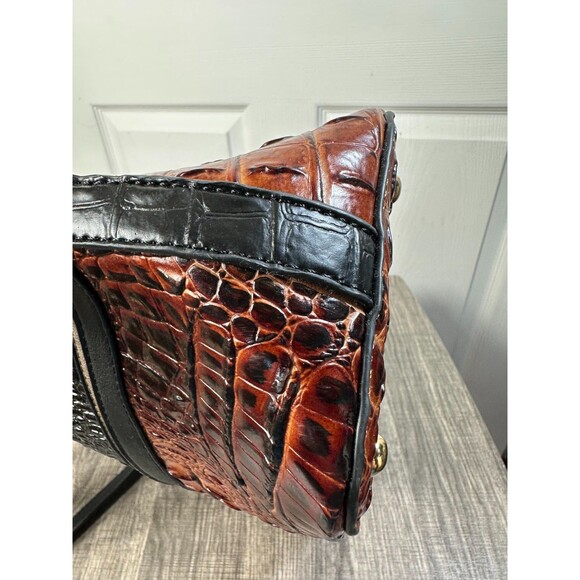 Mia Collection Autumn Tote & Wristlet Set Croco Black Crossbody or Satchel - Picture 12 of 16